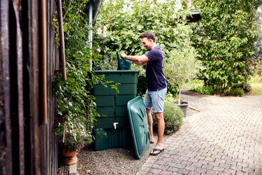 Square 300 litre Water Butt Kit