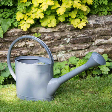 Burgon & Ball - 5 Litre Slate Waterfall Watering Can in situ