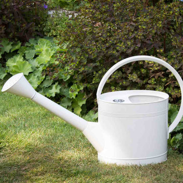 Burgon & Ball - 5 Litre Stone Waterfall Watering Can in situ