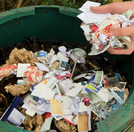 How to compost Christmas