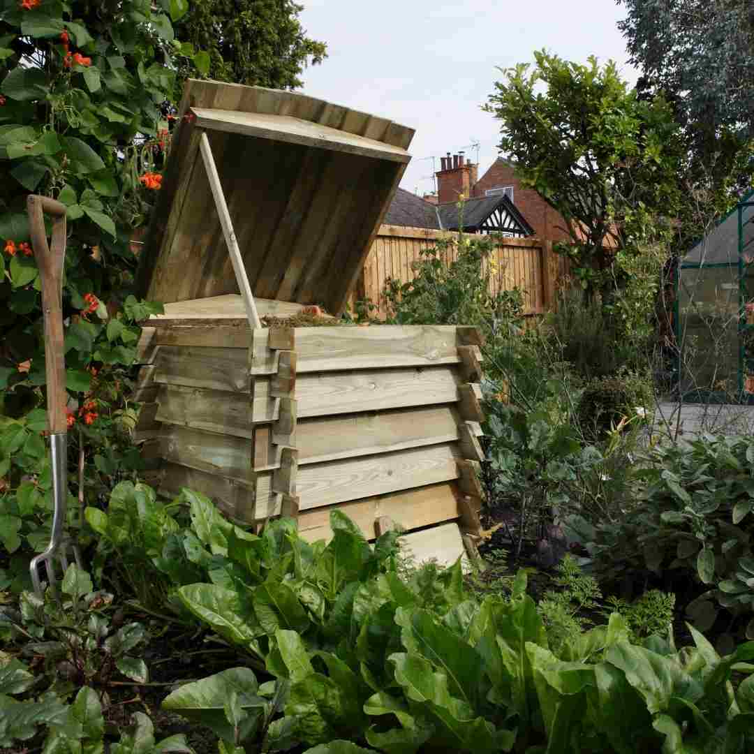Wooden Composter | 211L | Beehive Design