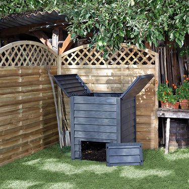 Thermo-Wood 600 Litre Compost Bin | In Situ Shot