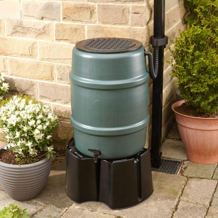 Harcostar 114 Litre Water Butt Kit in situ | EvenGreener